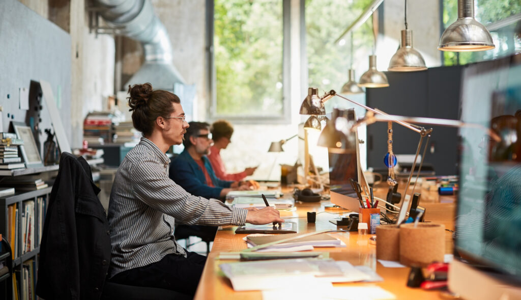 cómo trabajan los especialistas en datos